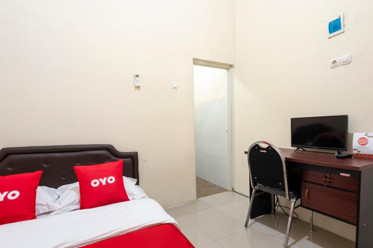 Oyo 3706 Griya Tentrem Syariah Lamongan Ngoại thất bức ảnh