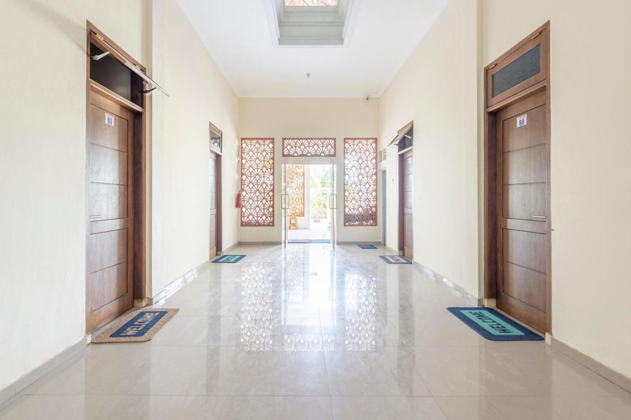 Oyo 3706 Griya Tentrem Syariah Lamongan Ngoại thất bức ảnh